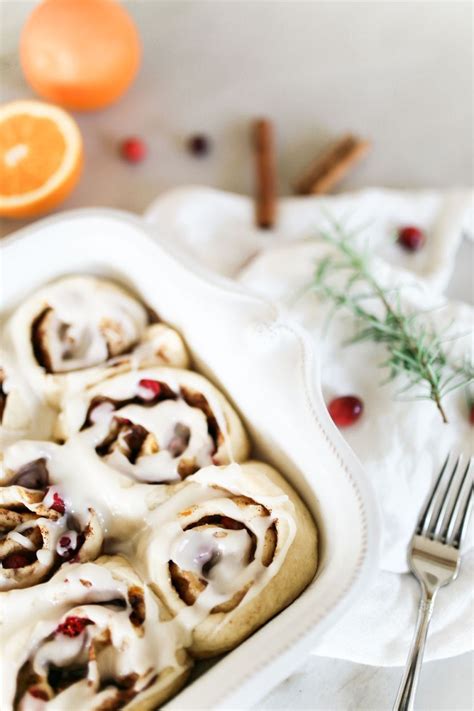 Orange Cranberry Cinnamon Rolls Elisabeth And Butter Bloglovin