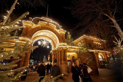 In Het Oudste Pretpark Van Europa Kopenhagen Denemarken Tivoli