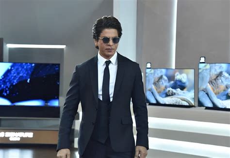 Shah Rukh Khan is fourth richest actor in the world