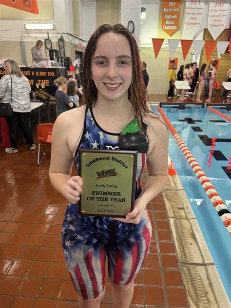 Bulldog swimmers bound for region