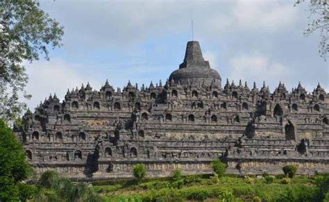 Tempat Wisata Terbaik Untuk Budaya Di Indonesia Vos Paris Riset