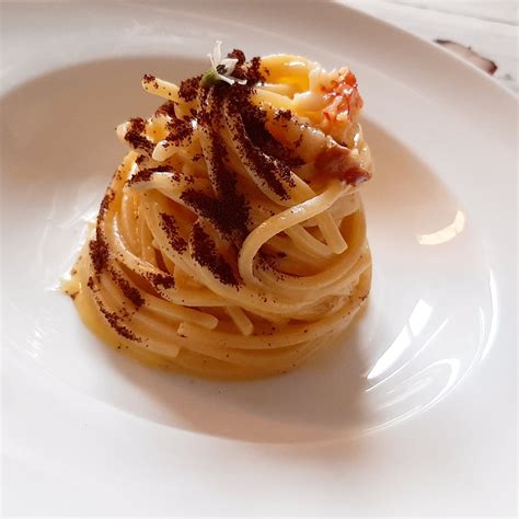 Pasta Alla Carbonara Con Gamberi E Caff Cucinato E Mangiato