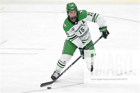 North Dakota Fighting Hawks Defenseman Ethan Frisch Looks To Pass