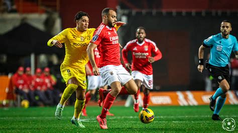 Benfica Recebeu Duas Propostas Por Arthur Cabral