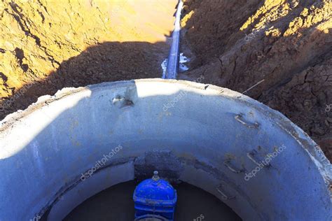 Agua De Lluvia En El Pozo De Hormig N V Lvula De Hierro Fundido Y