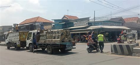 Pengamanan Arus Mudik Lebaran 2024 Di Jalur Pantura Indramayu