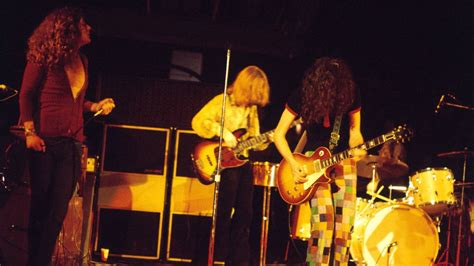 Led Zeppelin’s Debut Live Gig: “There Was Special Chemistry” - Dig!