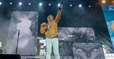 Love of Lesbian concluye en Madrid su épico final de gira un alegato a las emociones Infobae