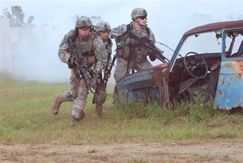 Live Fire 2bct Paratroopers Train For Combat During Combined Arms