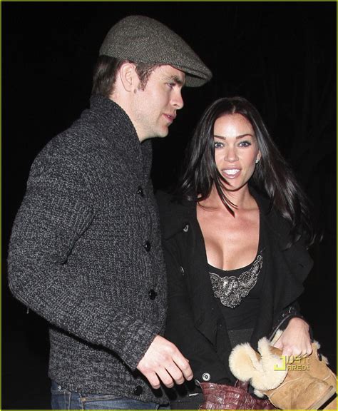 Chris Pine And Jasmine Waltz Date Night Photo 2439796 Chris Pine Jasmine Waltz Jesse