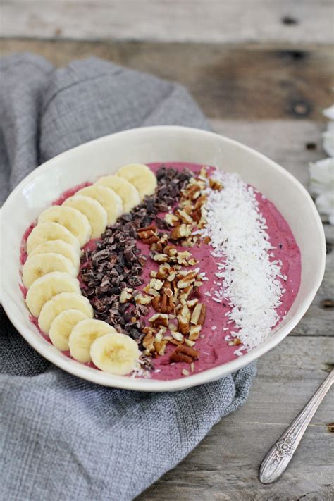 Your Favorite Foods Paleo Style Part 1 And Paleo Green Smoothie Recipes 2 Combo Caveman Cookbooks 1