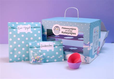 Cupcake Packaging on Behance