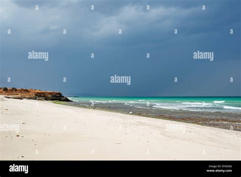 Imagenes De Agua De Mar Azul Fotografías E Imágenes De Alta Resolución