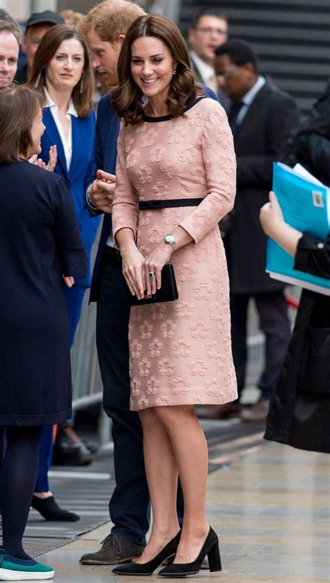 The Duchess Of Cambridges Maternity Style Kate Middletons Pregnancy