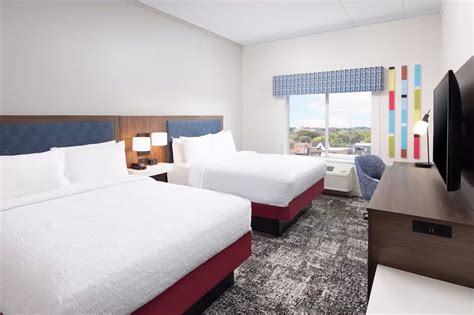 8 Rochester Hotels For The Perfect Eclipse-Viewing Basecamp
