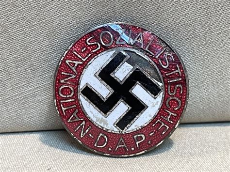 Bunker Militaria Original Nazi Era German NSDAP Party Pin Damaged