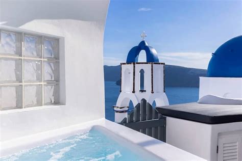 500+ Santorini Villa Rentals | Houses and Apartments | Airbnb