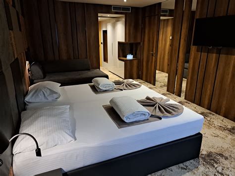 Hotel Hollywood - Sarajevo