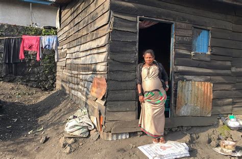 Frontline UN Sex Abuse Scandal S37E01 2018 Galerie Z epizody ČSFD cz