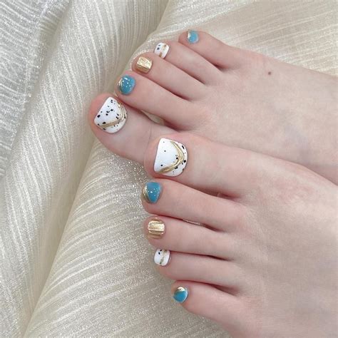 B45 Foot Nail Handmade Original Wearable Manicure Hand Painted White