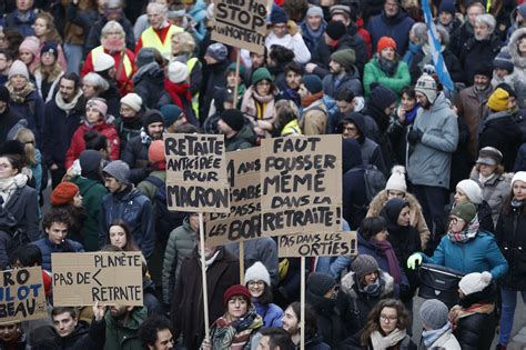 I Grandi Scioperi Francesi Contro La Riforma Delle Pensioni Il Post