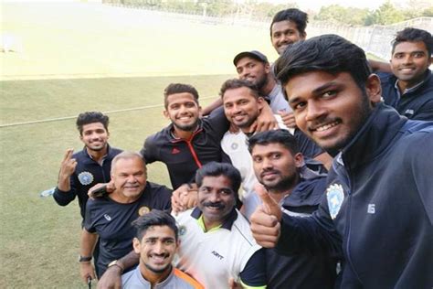 Kerala cricket team creates history! Enters Ranji Trophy quarterfinals ...