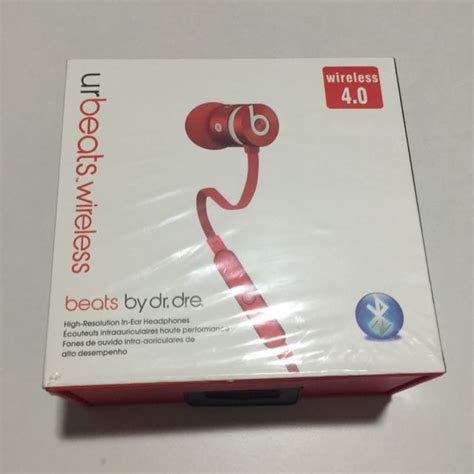 beats wireless headphone, Computers & Tech, Parts & Accessories, Cables & Adaptors on Carousell