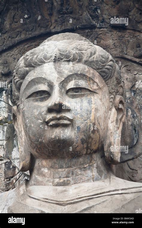 Vairocana Buddha Fengxian Temple Longmen Grottoes And Caves Luoyang