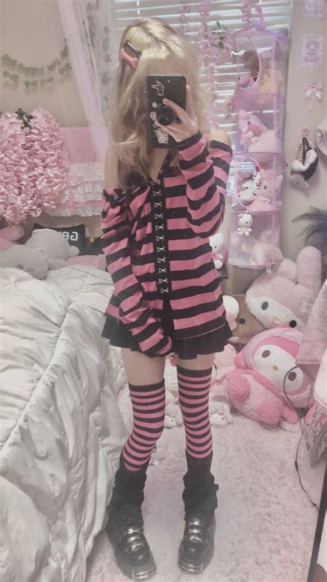 Pink Emo Outfits Artofit