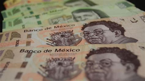 Peso mexicano cae nuevamente por recesión perfila pérdida semanal