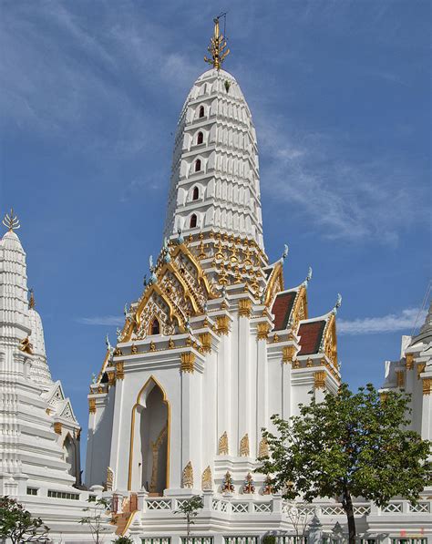 Wat Phitchaya Yatikaram Central Prang Dthb1188 Photograph By Gerry