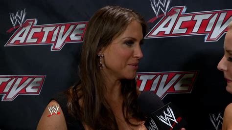 Stephanie McMahon talks about inducting Trish Stratus into the WWE Hall ...