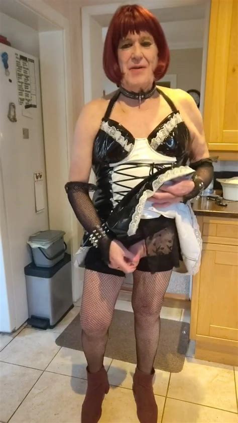 Carole Maid Likes To Please Free Shemale Porn Video Xhamster