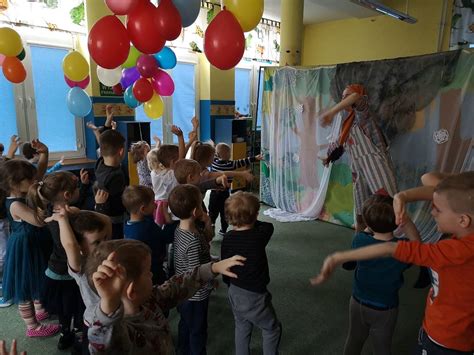 Teatrzyk Nie Wszystko Z Oto Co Si Wieci Przedszkole Prywatne U