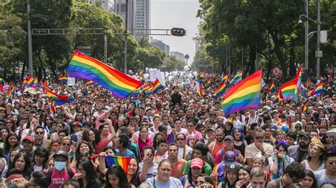 Así se vivió la marcha del Orgullo LGBT en la CDMX Columna Digital