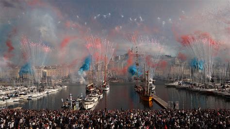 Le Belem Dans Le Vieux Port Jul Patrouille De France Larriv E