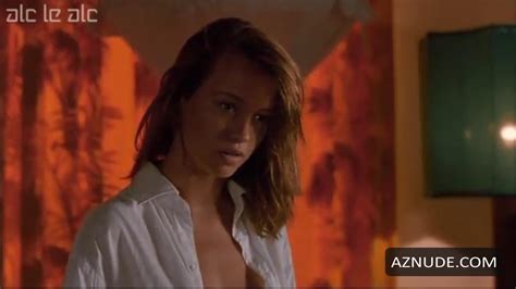 ANNA FALCHI Nude AZNude