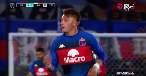 ¡era Un Golazo Mateo Retegui Le Pegó De Mitad De Cancha Y Casi Iguala