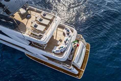 Custom Line Navetta Mega Luxury Yacht Custom Line