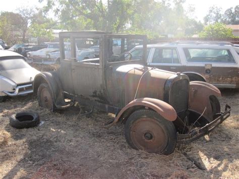 1925 Dodge Garvins Garage Picture Cars For Rent TV Film Music