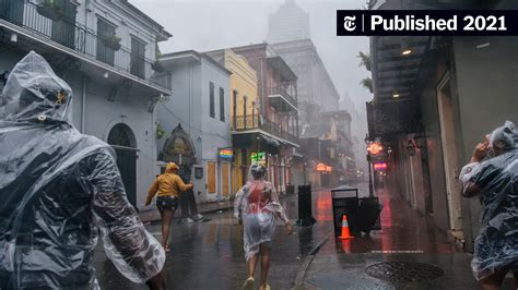 In New Orleans, Anxiously Watching the Levees As Hurricane Ida Arrives ...