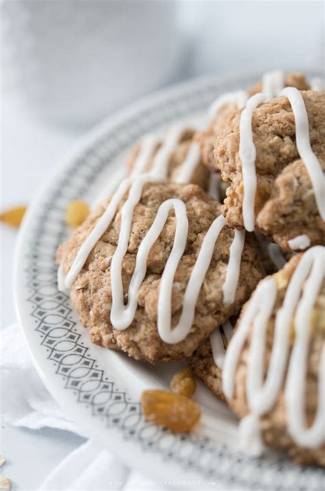 Oatmeal Applesauce Cookies With Golden Raisins Andersongrant