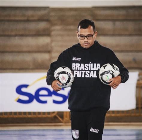 Brasília anuncia novo técnico e preparador físico para o Sub 20 LNF