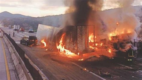 Las Impactantes Imágenes Que Dejó El Fuerte Choque En La México