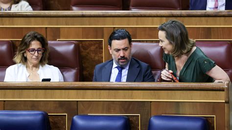 Las Tensiones En El Grupo Del Pp En El Congreso Retrasan El Nombramiento Del Sustituto De Suárez