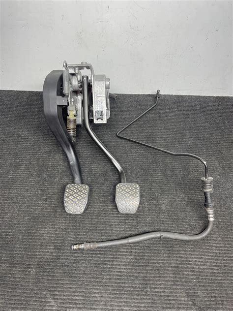 ☑️ 08 13 Oem Bmw E90 E92 E93 M3 Manual Transmission Pedal Assembly