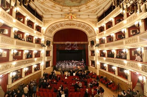 Bari Dal Ottobre Riapre Il Teatro Piccinni Capienza Ridotta Per Il