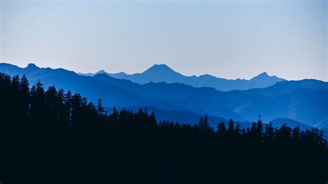 Montañas azules en anochecer Fondo de pantalla 4k HD ID 3039