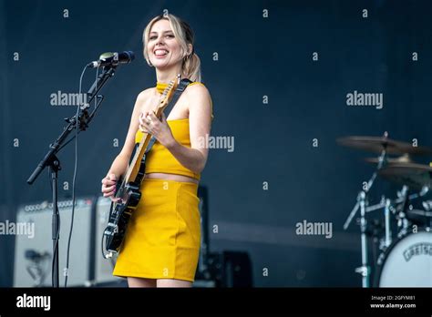 Leeds Uk 27 Aug 2021 Ellie Rowsell Singer Songwriter And Guitarist