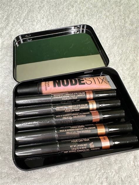 NudeStix Nude Gold Glam Face Palette Set Limited Edition Beauty